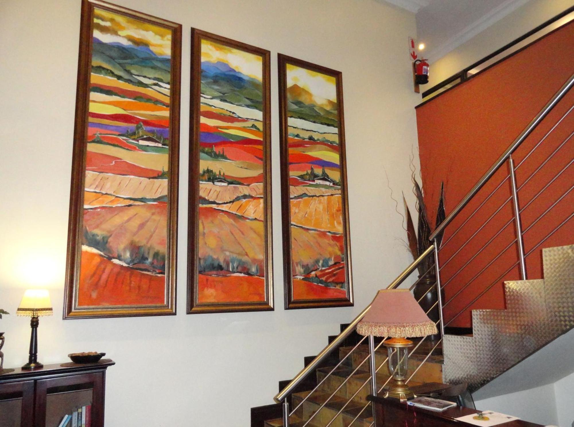 Constantia Manor Guest House Pretoria-Noord Exterior foto