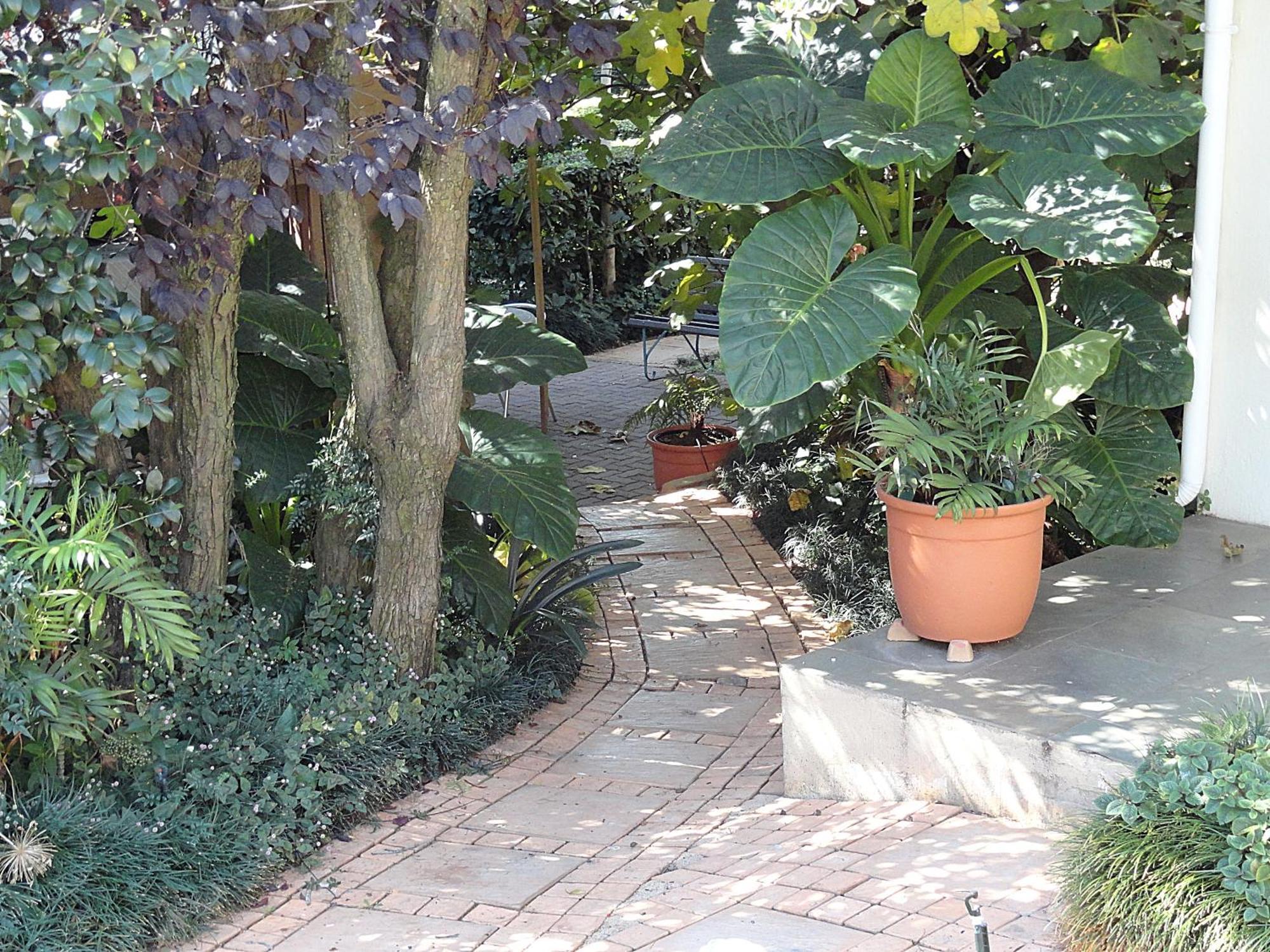 Constantia Manor Guest House Pretoria-Noord Exterior foto